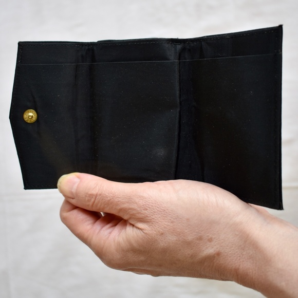 St. Thomas Black Wallet - Picture 3 of 5